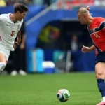 إنجلترا تتأهل لنصف نهائي كأس العالم 2026 بفوز مثير