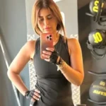 منة فضالي بإطلالة كاجوال مميزة
