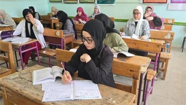 إجبار الطلاب على التعليم الفني.. حقيقة أم إشاعة؟