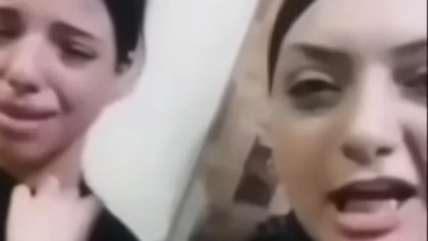 اعتداء زوجة أب على طفلين يثير غضباً واسعاً