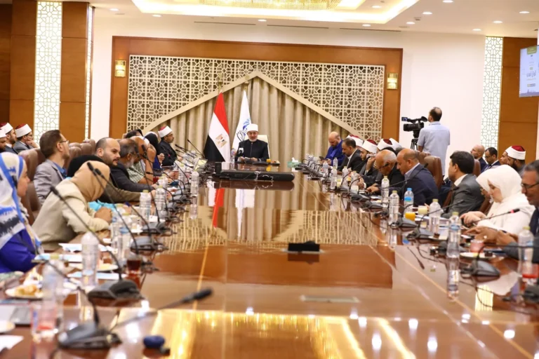 استراتيجية دار الإفتاء لدعم المرأة فكريًا وأسريًا