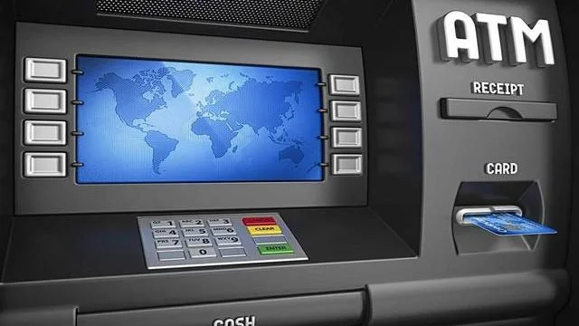 خطوات سهلة لسحب أموال من ATM باستخدام "انستا باي"