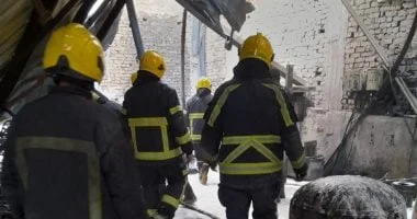 حريق بمخلفات في الدرب الأحمر يُخمد دون إصابات