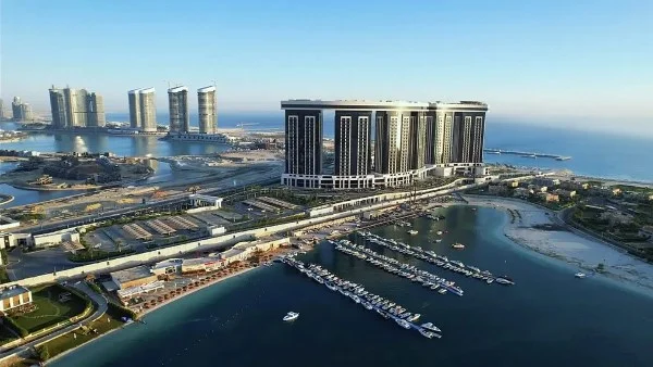 مطار العلمين: محور سياحي عالمي متطور