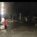 انفجار ماسورة مياه يغمر منازل في قرية بقليوب