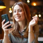 تحذيرات من “الغباء العاطفي” في زمن الذكاء الاصطناعي