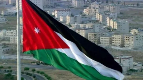 الأردن يسقط 4 صواريخ إيرانية في سمائه