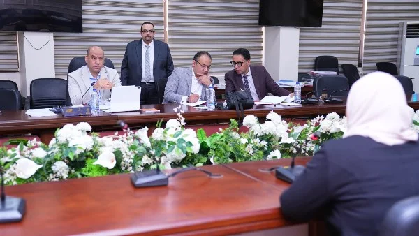 46 متقدماً لوظائف قيادية بوزارة العمل