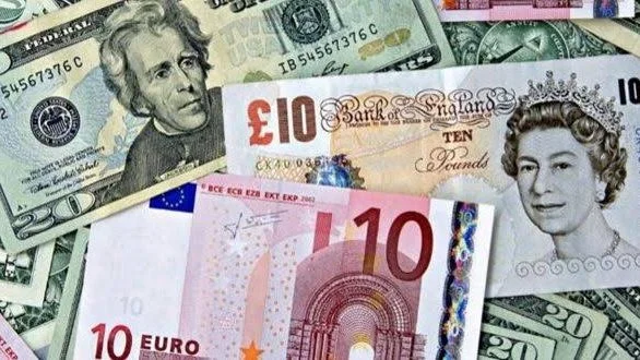 الدولار يقترب من 48 جنيها.. أسعار العملات في مصر