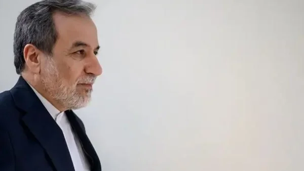 استمرار المباحثات الإيرانية العمانية حول مضيق هرمز