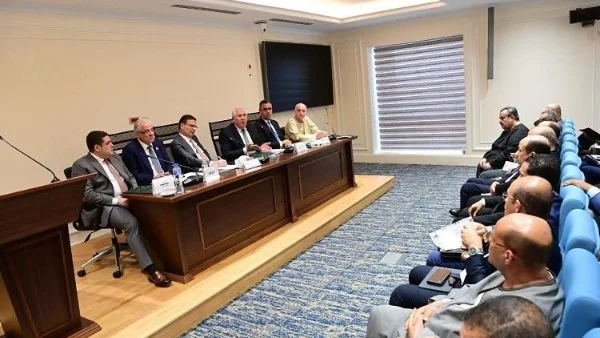 دعم الفلاحين على رأس أولويات وزارة الزراعة