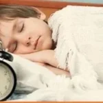 علاج قلة النوم والأرق عند الأطفال