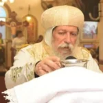 الأنبا إيلاريون يترأس قداس عيد الأنبا موسى ويعمد 18 شمامساً