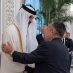 نبيل فهمي يعزي الشيخ تميم في وفاة الأمير الوالد