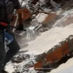 إنقاذ طفل ثلاث سنوات من تحت أنقاض زلزال فنزويلا