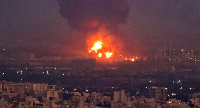 انفجار غامض في جزيرة قشم الإيرانية
