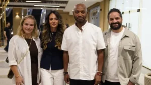 نجوم الفن في عرض مسرحية "خيال مريض"