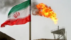 إيران تهدد بتعطيل صادرات النفط رداً على الأعمال العدائية الأمريكية
