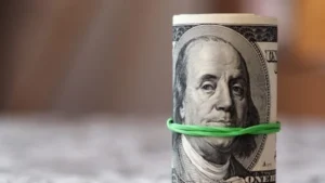 سعر الدولار اليوم الأربعاء