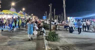 ليالي مرسى مطروح.. بهجة وسعادة على الكورنيش