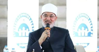 الذكاء الاصطناعي والإنسان: التوازن في التوجيه