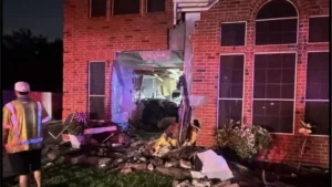 تحقيقات NTSB تؤكد تجاوز السائق للقيادة الذاتية في حادث تيسلا