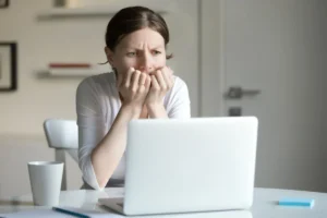 المخاطر المحتملة لصناديق S&P 500 ETFs في عصر الذكاء الاصطناعي