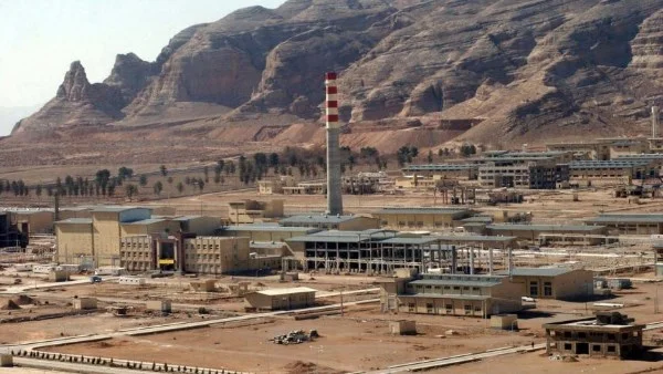 الأنبا عمانوئيل يتفقد مؤتمر المرحلة الابتدائية بالأقصر