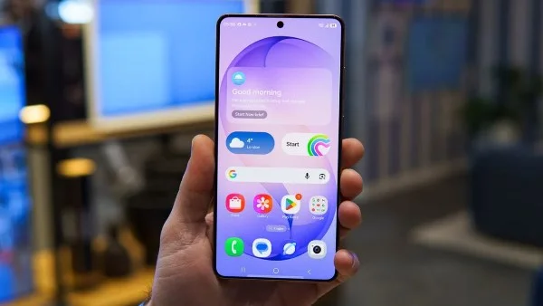 تطبيق Amazon Music مثبت مسبقًا على هواتف Samsung القادمة
