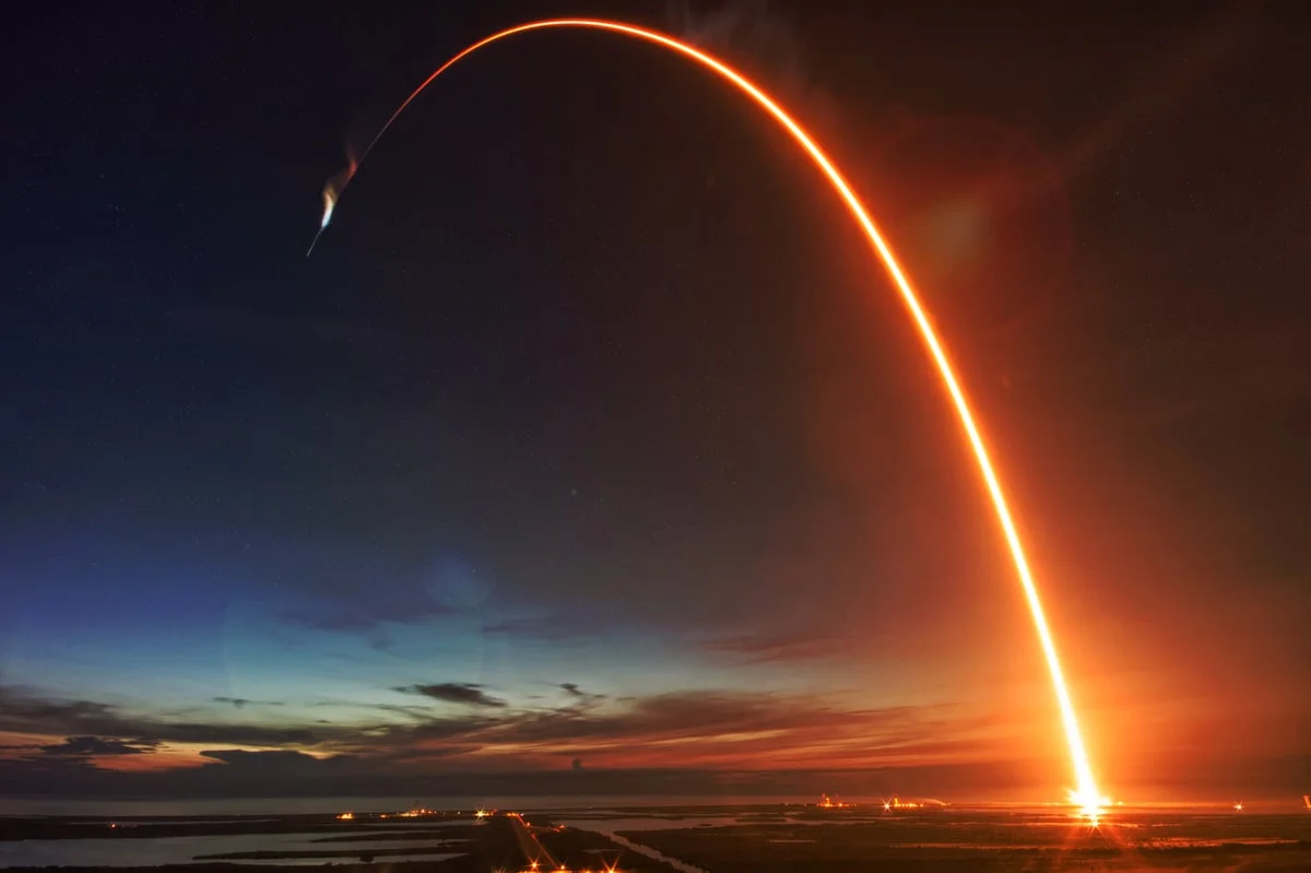 تأثير طرح SpaceX العام على سوق الفضاء