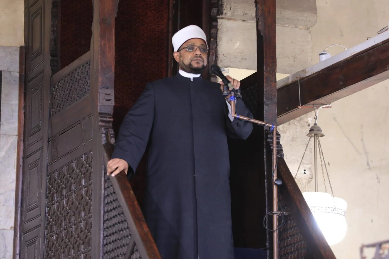 القوة الحقيقية تُبنى بالرحمة والعدل