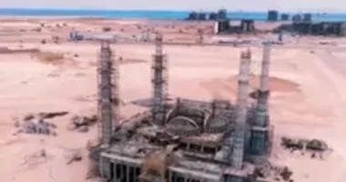 ملحمة بناء مدينة العلمين الجديدة بأيدٍ مصرية