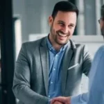 تقويم أداء الموظفين في الجهات الحكومية