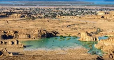 دوي انفجارات في قشم وبندر عباس بجنوب إيران