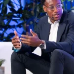 مسيرة دامولا آداموليكون: من النادل إلى CEO ريد لوبستر