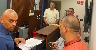 غلق منشأة فندقية مخالفة في الإسكندرية