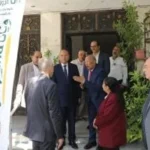 توزيع 12 كرسيًا متحركًا لذوي الهمم في القاهرة