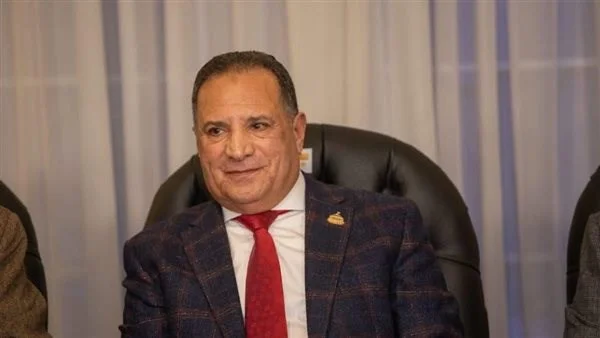 انتقادات واسعة لاستضافة صحفي إسرائيلي في مصر