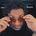 أحمد فهمي يطلق علامة تجارية للنظارات الجديدة