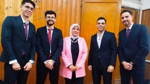 طلاب حاسبات المعلومات بالزقازيق يبتكرون منصات ذكية