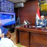 محافظ الغربية يناقش خطط العمل مع القيادات الجديدة