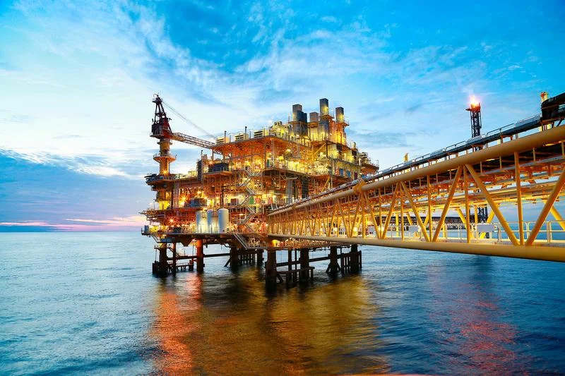 أسعار النفط قد تتجاوز 120 دولاراً للبرميل