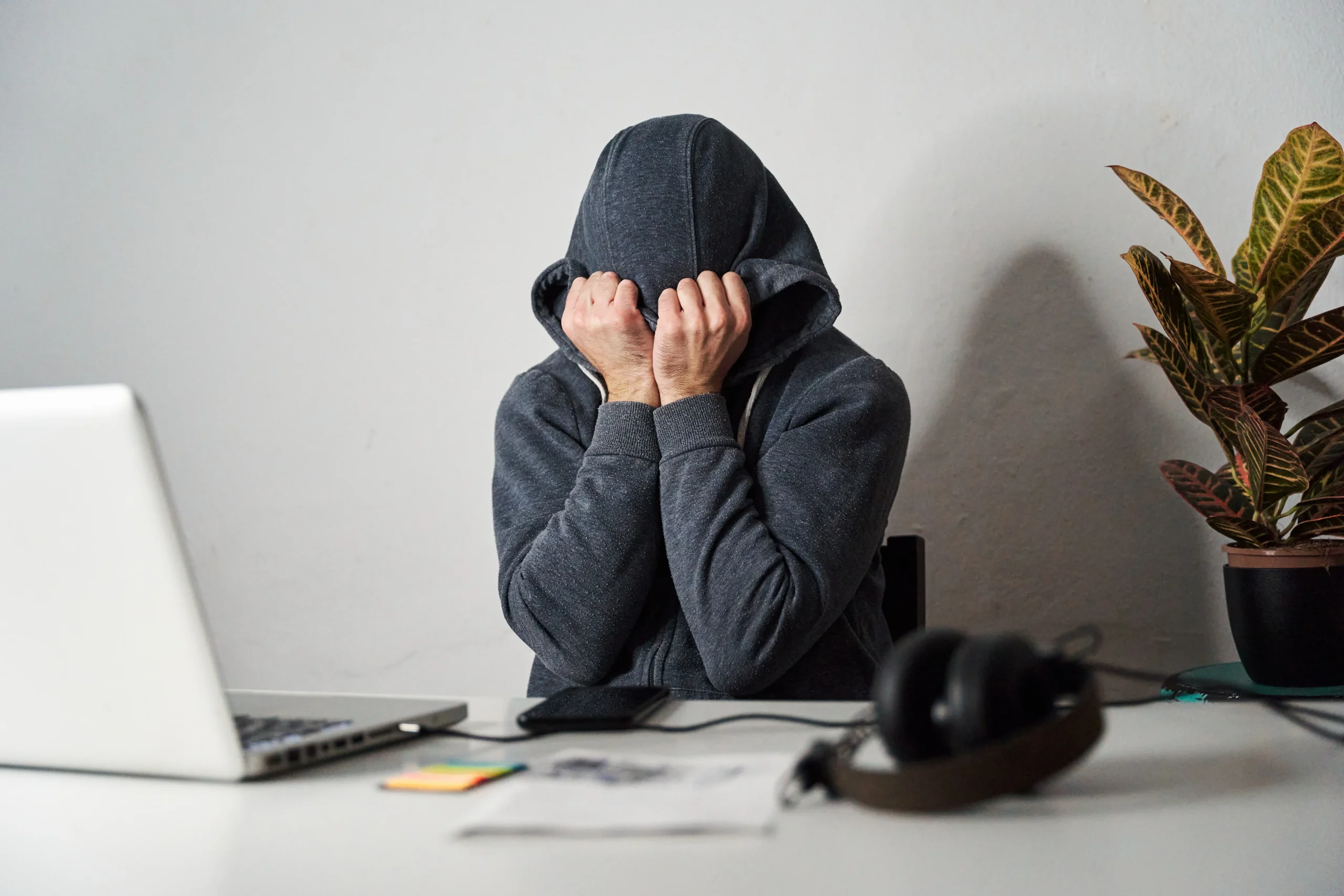 العمل من أجل التأمين الصحي: أزمة تؤرق 25% من الأمريكيين