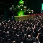 وصول جثمان علي خامنئي لمراسم التشييع في طهران