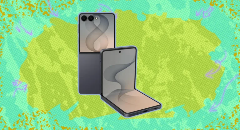 احصل على بطاقة هدايا مجانية مع طلب مسبق لجهاز Galaxy Z Flip8