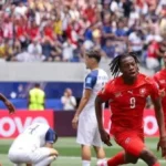 سويسرا تتقدم على الجزائر في الشوط الأول من كأس العالم 2026