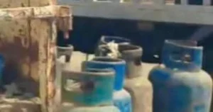 ضبط متعهد غاز متلاعب بالأوزان في دمياط