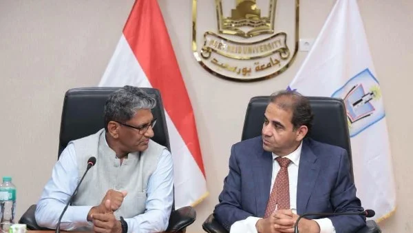 طلاب جامعة بورسعيد يسعون للتعاون مع الهند