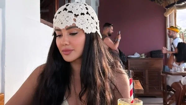مي القاضي تستمتع بإجازة في زنجبار