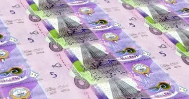 سعر الدينار الكويتي أمام الجنيه المصري اليوم